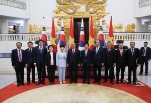 박병석 의장, 베트남 국가서열 1∼3위 핵심 인사들과 회동