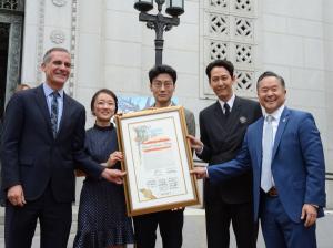 LA시, 한국 콘텐츠 최초로 '오징어 게임의 날' 제정